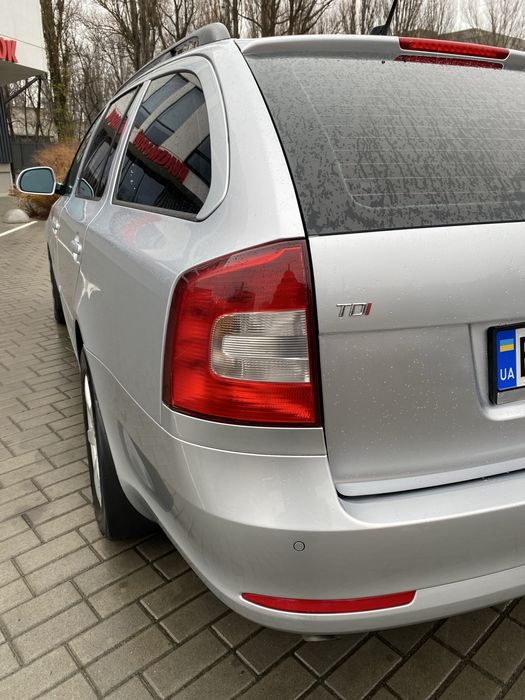 Skoda Octavia A5 2013 рік 2.0 дизель 6 ступка