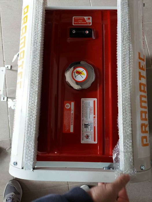 Agregat generator prądotwórczy 12/220/380v z akumulatorem koła siła