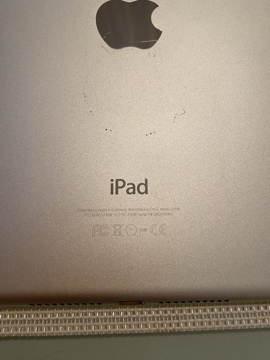 iPad mini 4 64gb model A1538