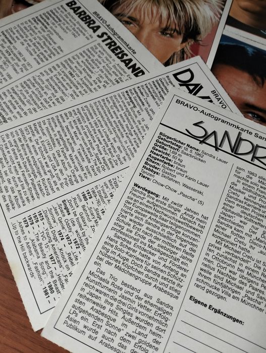 Lote de 12 cromos Revista Bravo