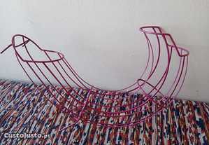 Suporte para Laranjas em ferro Rosa.