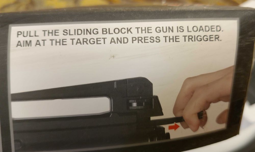 Детская игрушечная винтовка М16А2