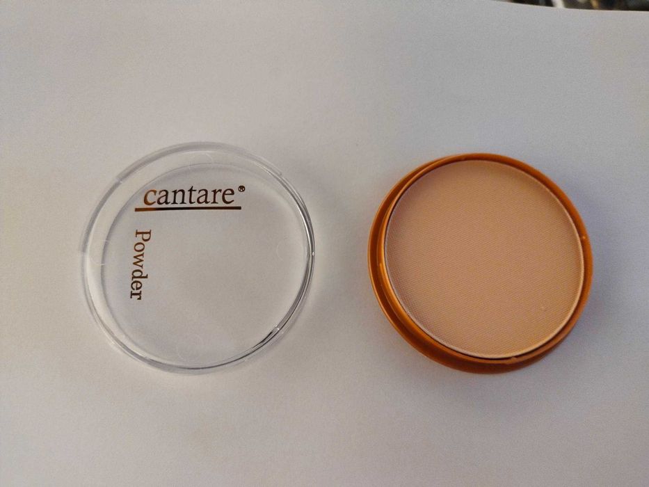 Puder prasowany w kamieniu CANTARE PERFECT 02