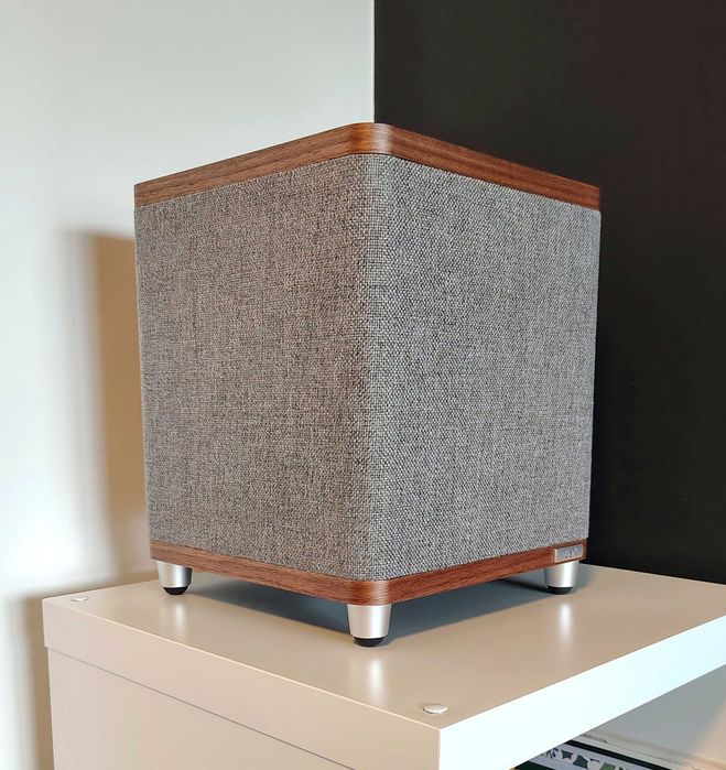 Subwoofer Ruark Audio RS1 - aktywny, klasa D, 100 W RMS, orzech, nowy !!!