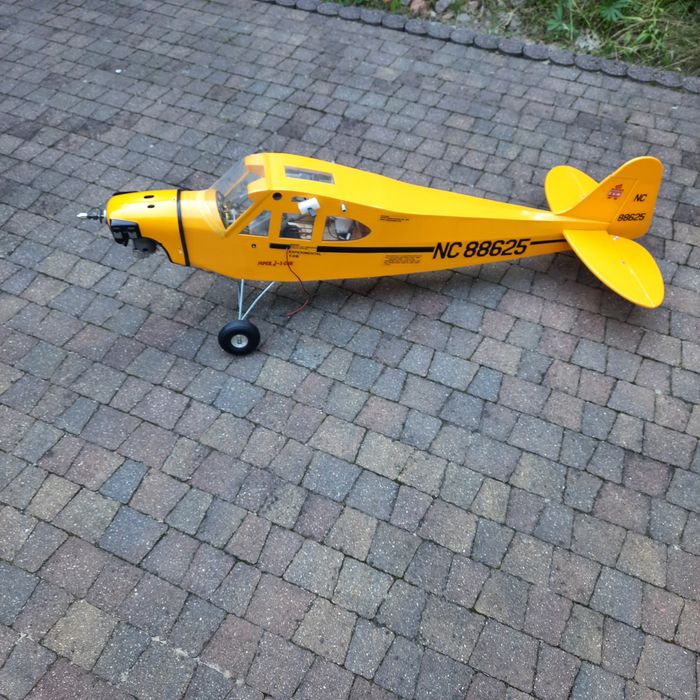 Model RC Piper Cub J3 firmy Seagull
