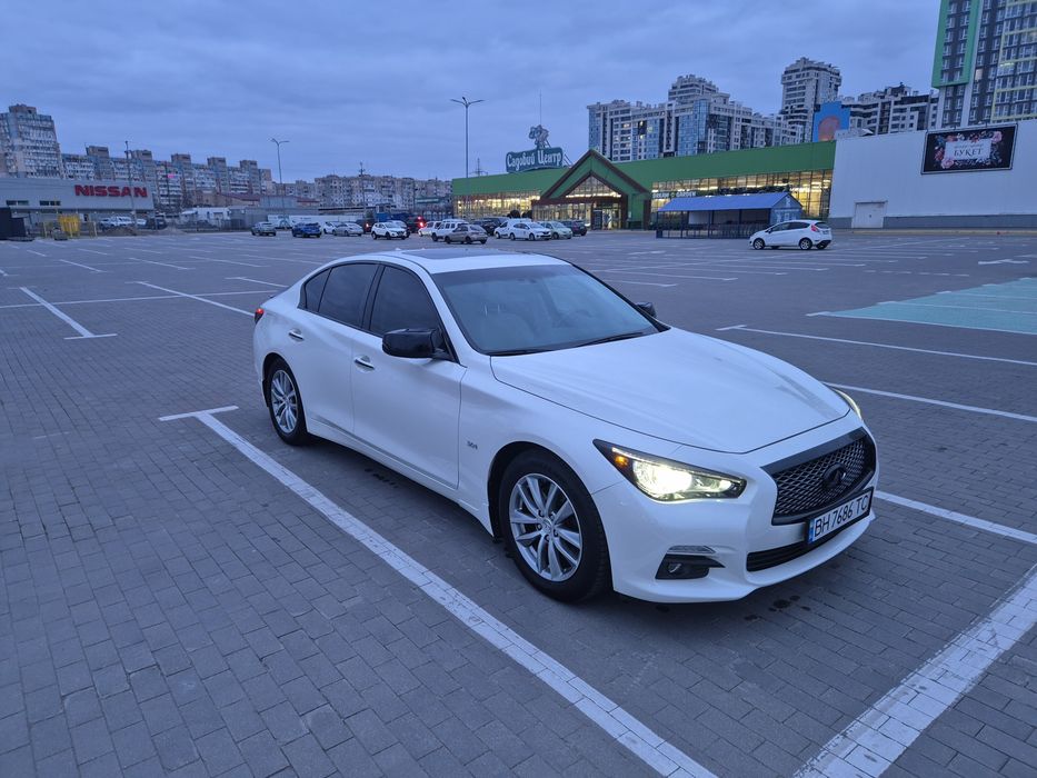 Infiniti q50 3.0t  15000$