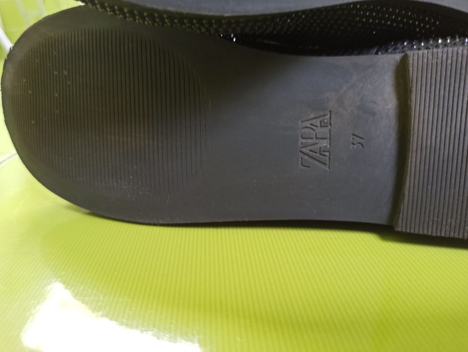 Piękne, czarne botki z kryształkami, marka Zara, rozmiar 37