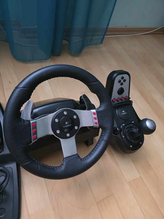 Кермо Logitech G27