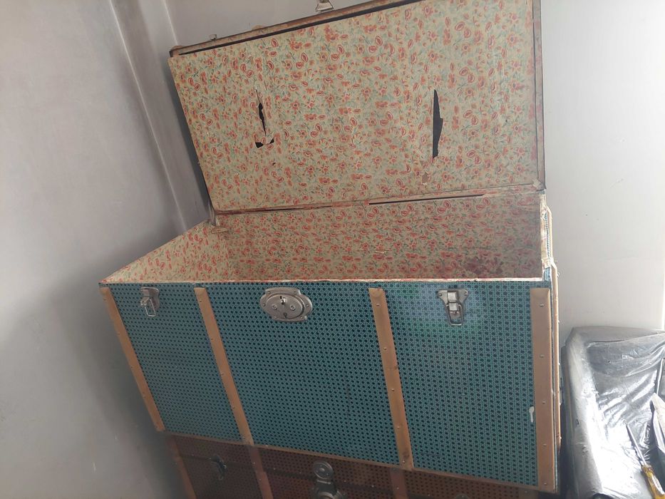 Arca de porão antiga