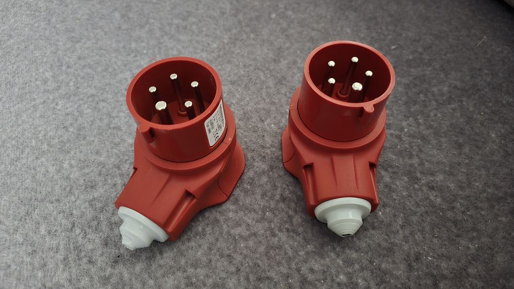 Wtyk siłowy MENNEKES