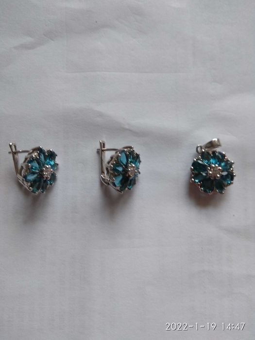 Продам ювелирные изделия из серебра.