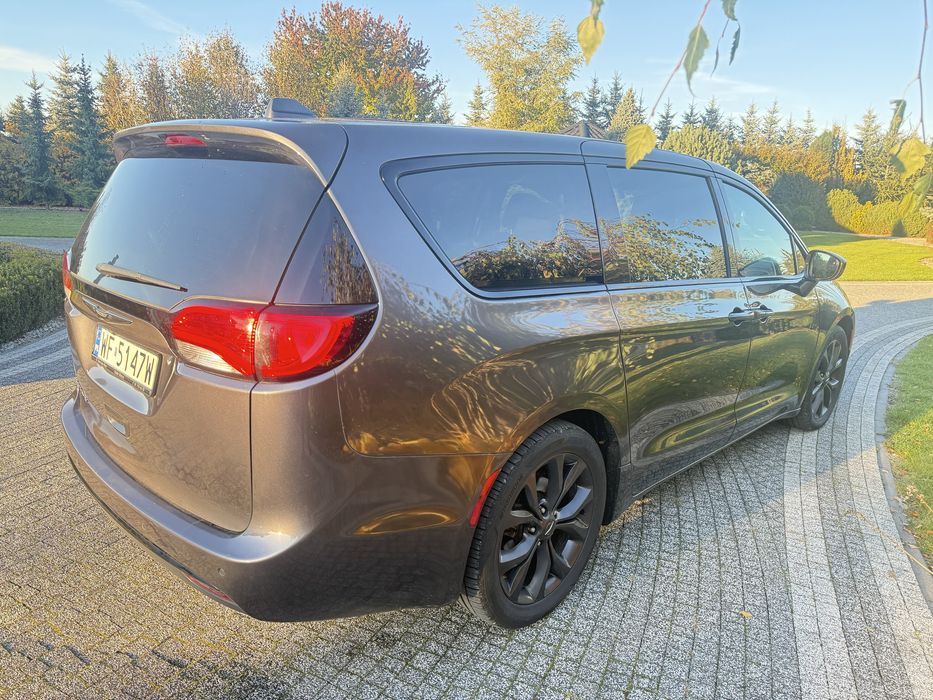 Pacifica S B+G Świetny stan Zamiana Mercedes GLC