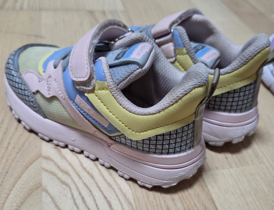 Кросівки для дівчинки 28, 29, 30