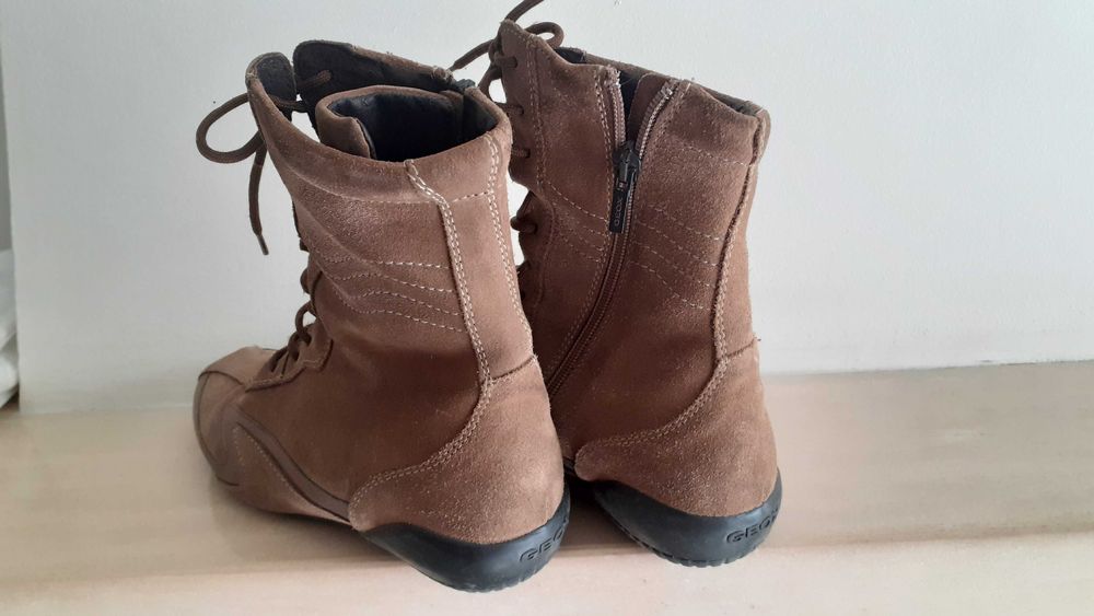 Botas Geox impecáveis
