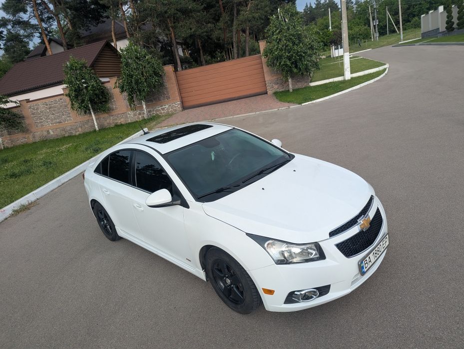 Продаю власне авто CHEVROLET CRUZE 1.4 Turbo 2013 року (ІІ покоління)