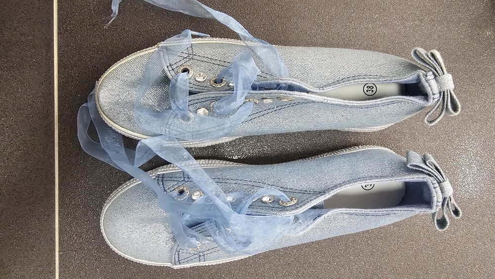 Sapatilhas novas T38