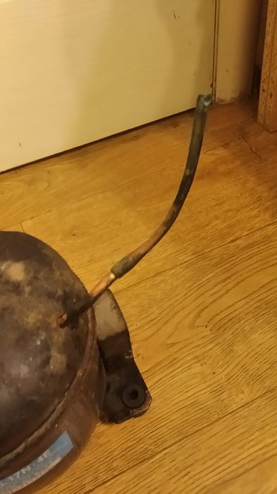 Компрессор для холодильника корейский SL 17 N 4 E