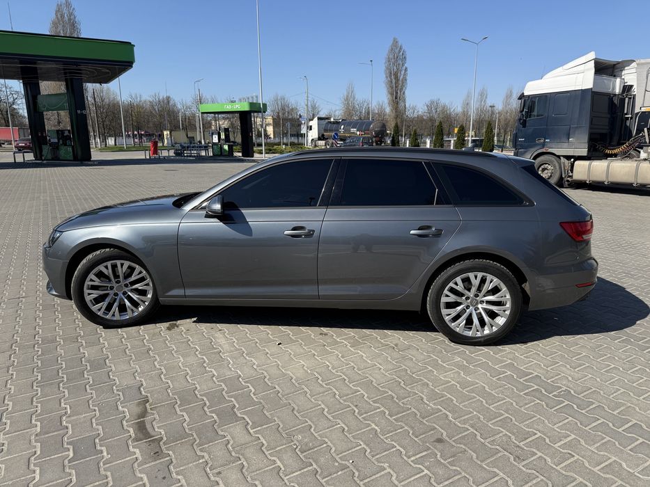 Audi a4 b9 2.0tdi 2018рік