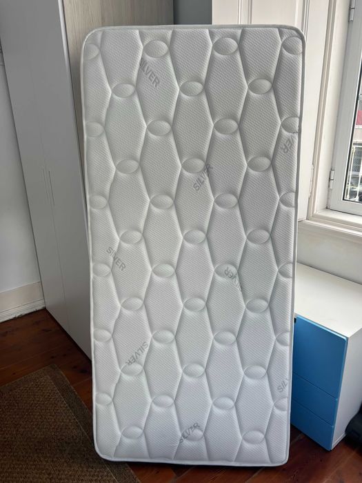 Colchão Colmol 190cm x 90cm. Excelente!