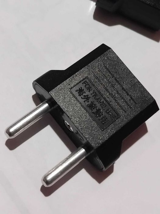 Переходник з американскої US на EU нашу вилку, адаптер в розетку