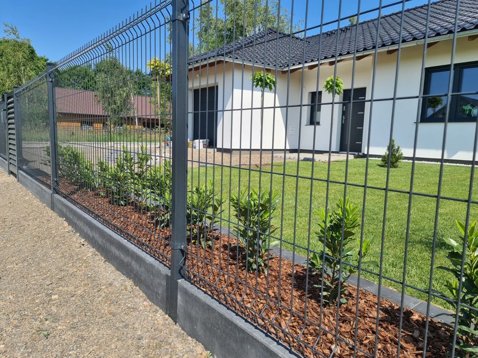 Ogrodzenie panelowe komplet z montazem betonem i dostawa Bramy Furtki