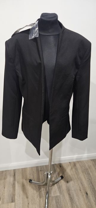 Nowa marynarka żakiet damska klasyczna  Amisu czarna rozmiar  S