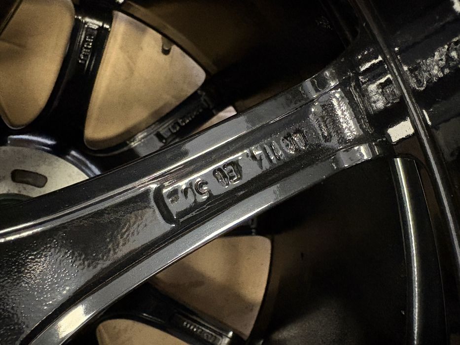 Koła aluminiowe 5x114.3 ET50 18” opony 225/40R18 KIA