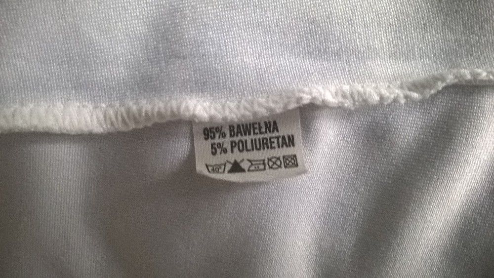 biała bluzka bez prasowania