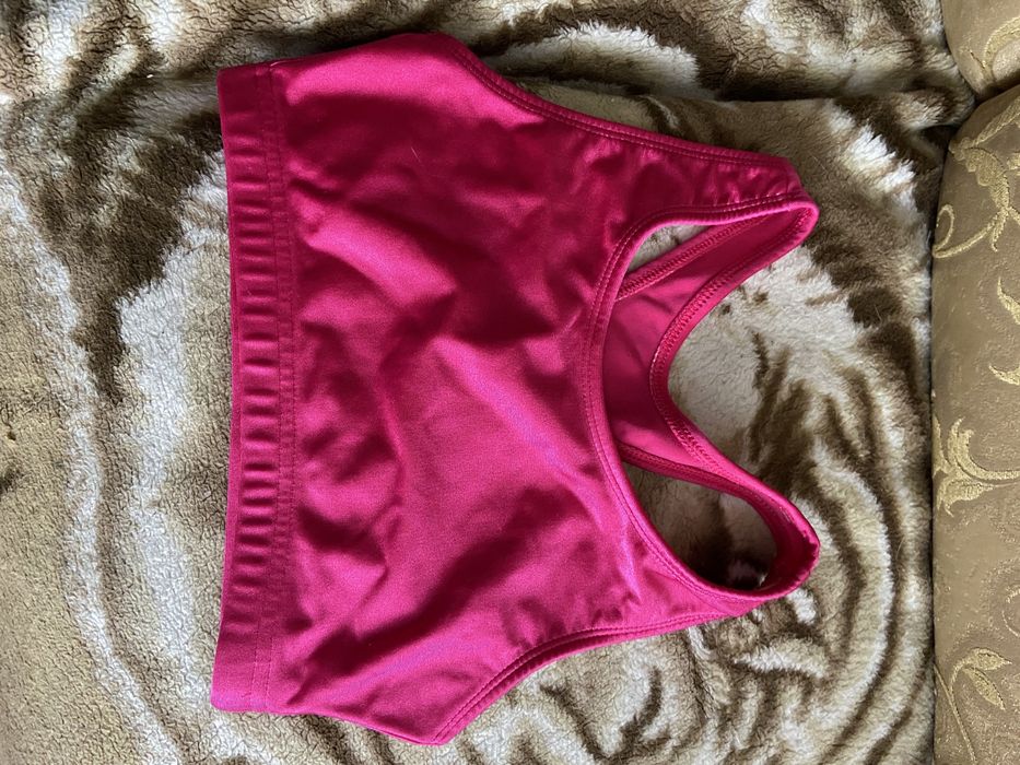 Топ спортивний, топік