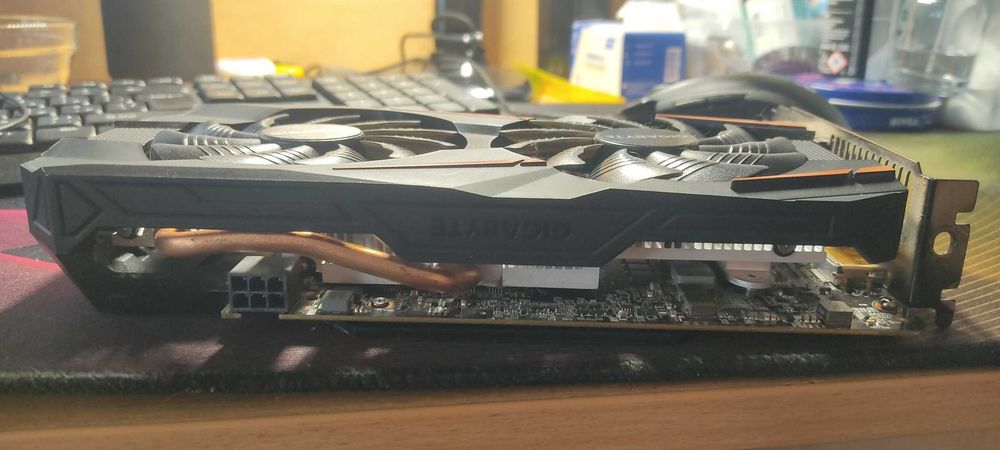 відеокарта GIGABYTE GTX 1060 3gb