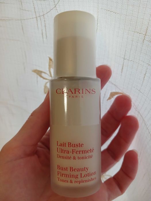 Молочко для бюста и тела Clarins Lait Buste Ultra-Fermeté
