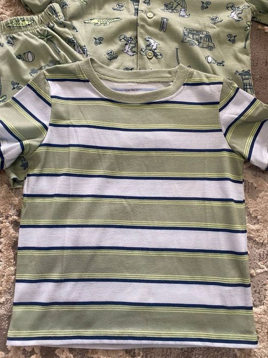 Костюм дитячий  Carters на 3/4 роки