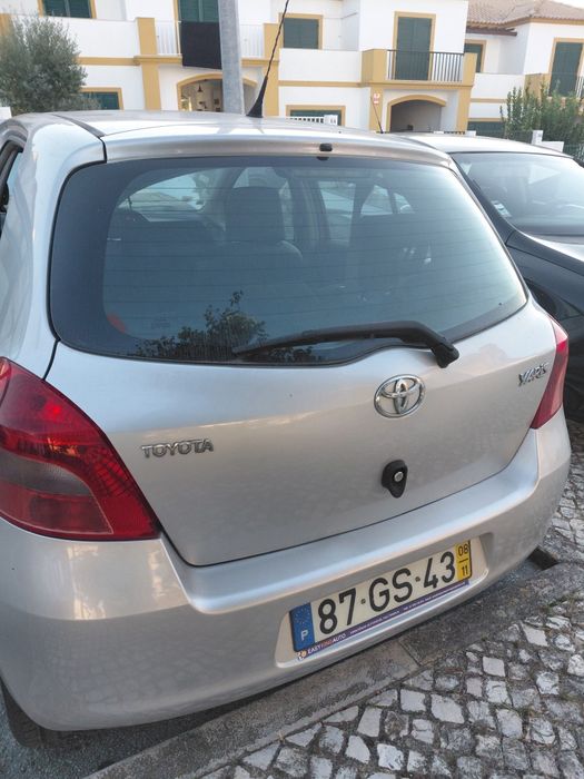 Toyota  Yaris D4D  1.4  90 cv