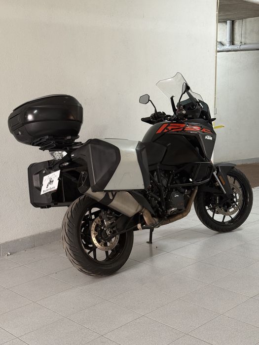 KTM 1290 super adventure S de 2019