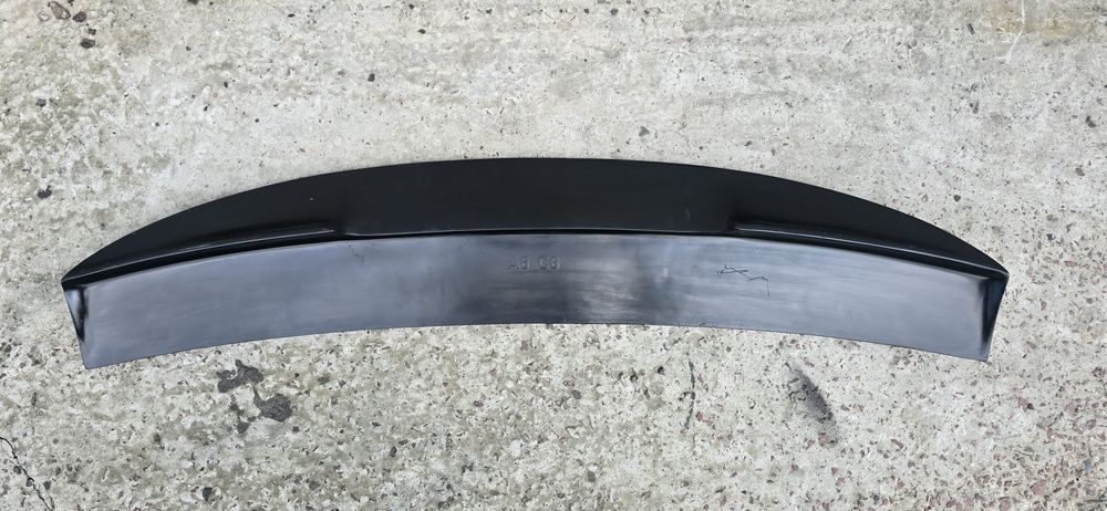 Спойлер Audi A6 C6 универсал. Козырёк Ауди А6 Ц6 (Avant)