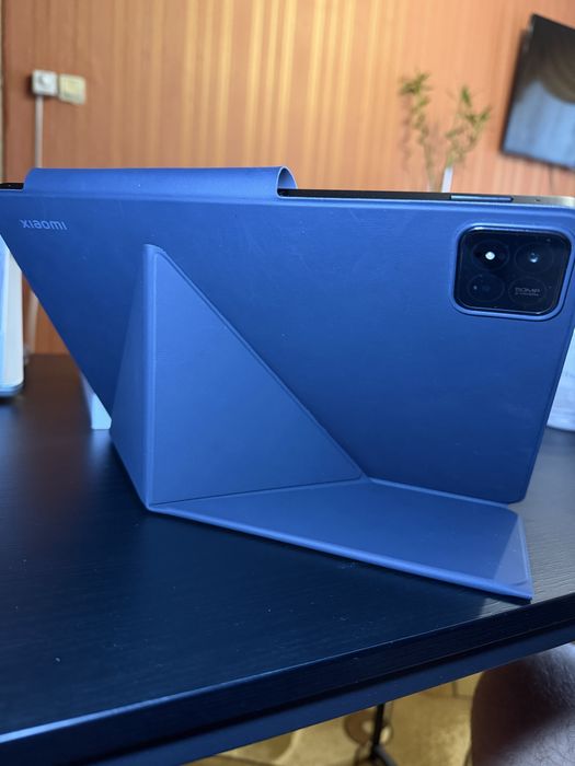 Xiaomi 7 pro 16/528 mate з оригінальнім чохлом.