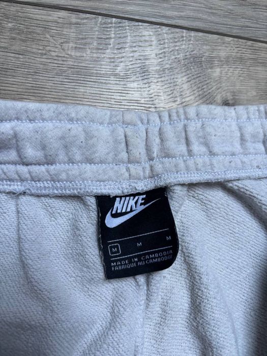 Спортивні штани Nike