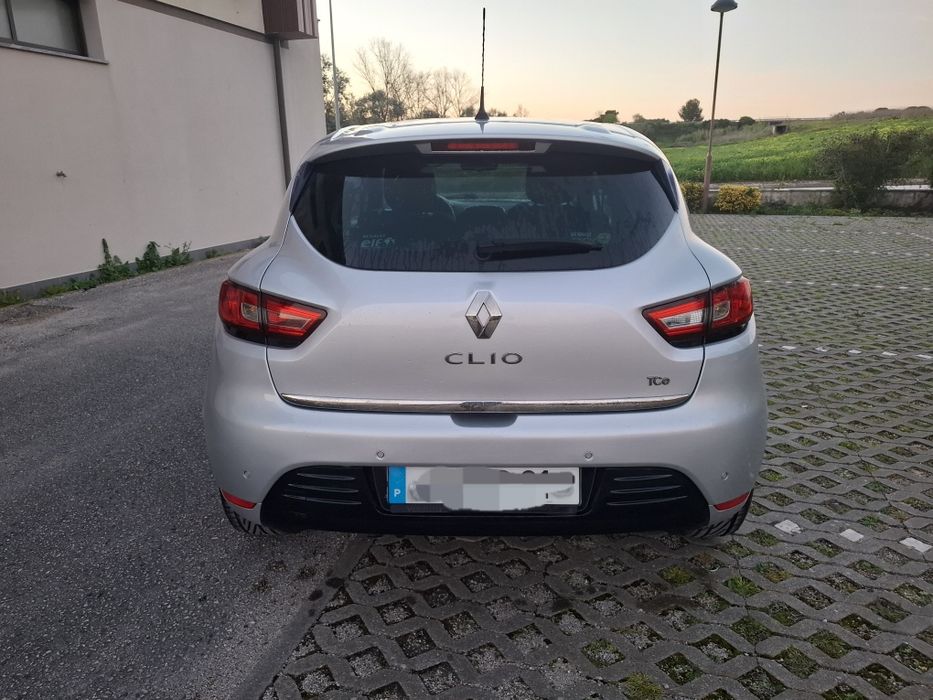 Renault clio 0.9cc tce versão limited  125 mil kms