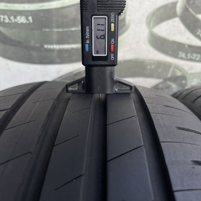 Летние шины  215 45 17 Goodyear