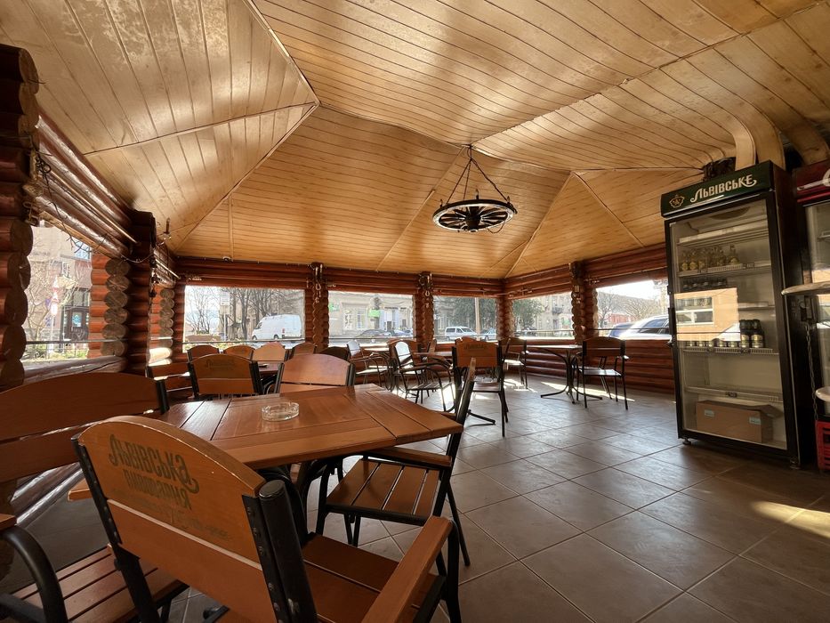 Продам кафе-бар Центр Берегово