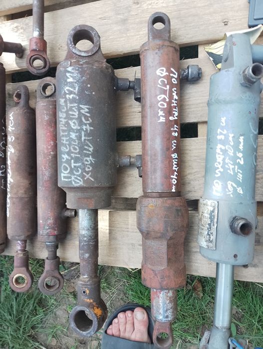 Гидроцилиндр, гидроцилиндры одноштоковый двухсторонний, двух ходовой,