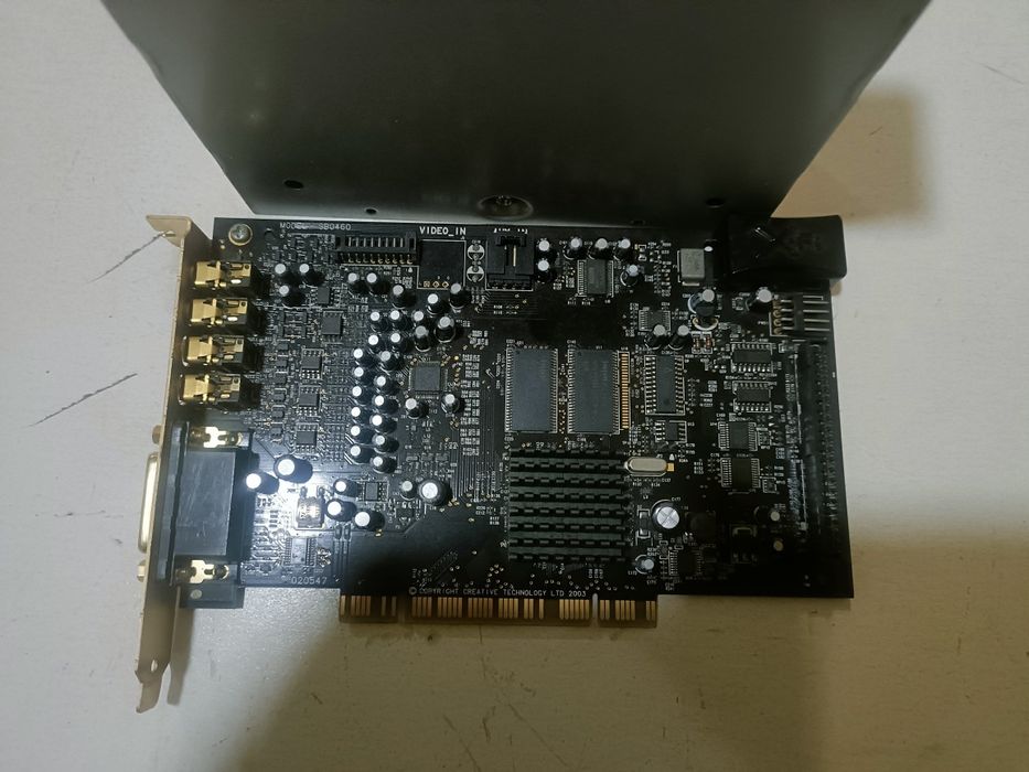 Conjunto de som creative