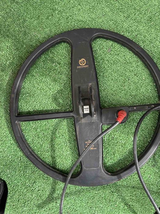 Металошукач Quest Q20+Mars Discovery. Металлоискаткль Квест