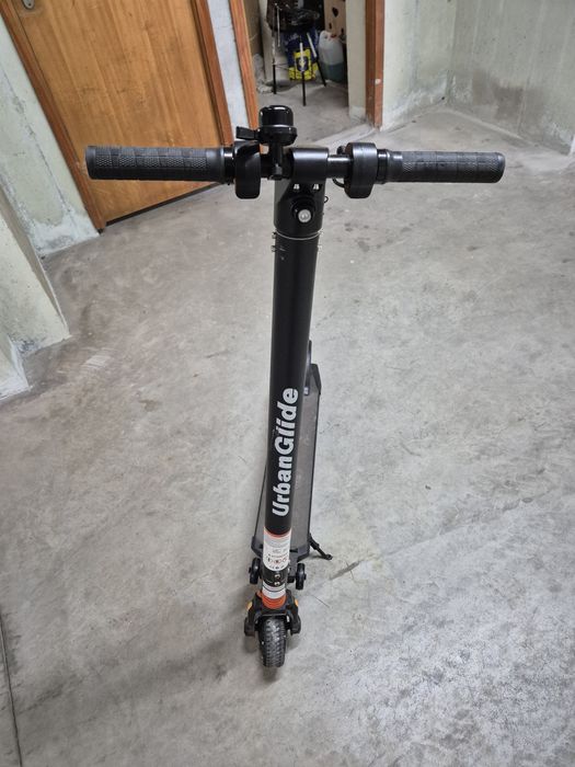 Tenho para vendaou possivel troca esta trotinet