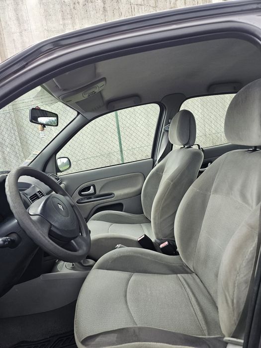Renault clio 1.2 2003