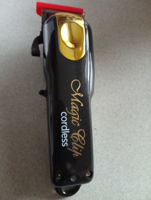 Машинка Wahl magic clip для стрижки