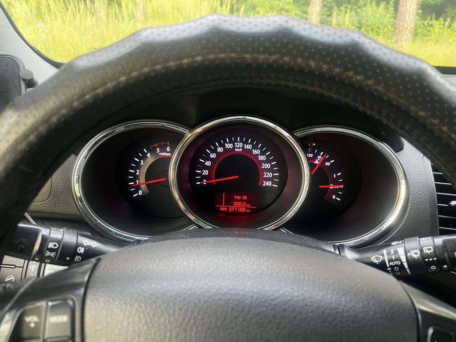 Продам KIA Sorento 2012