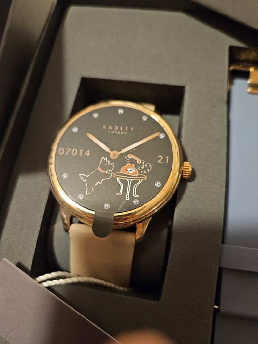 Smartwatch Radley london série 19 novo