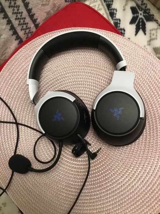 Навушники Razer Kaira. На запчастини.