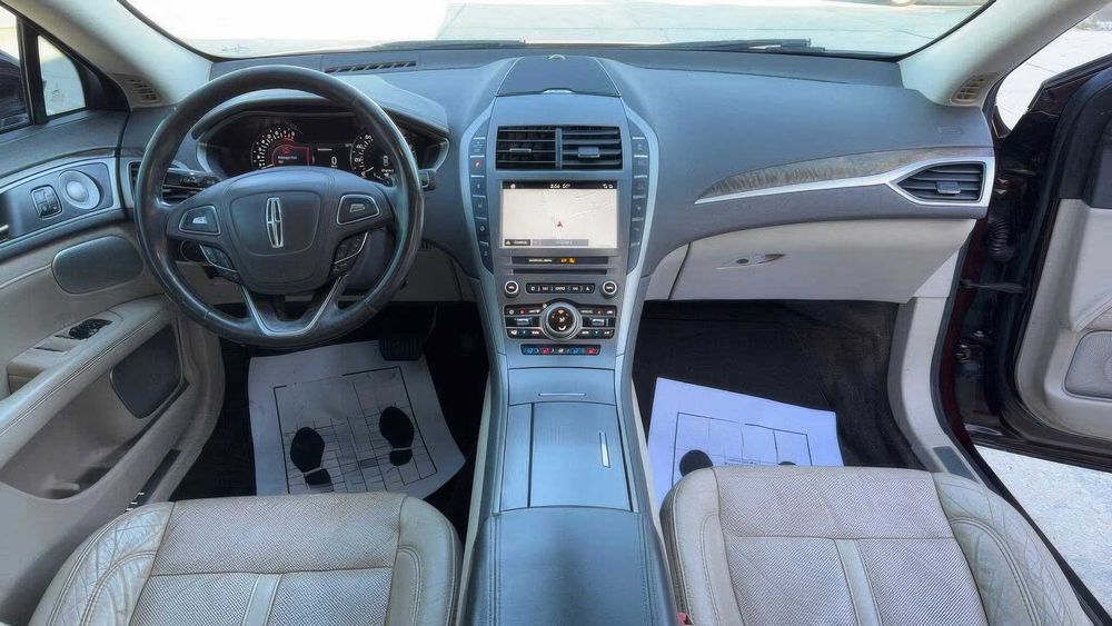 Lincoln MKZ      2018